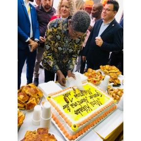 Utilize para ver mais