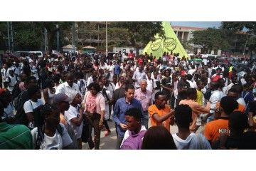 Utilize para ver mais