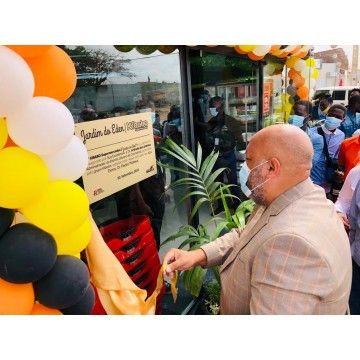 Utilize para ver mais