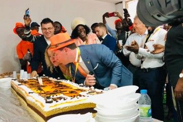 Utilize para ver mais