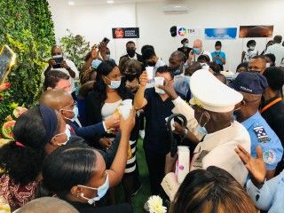 Utilize para ver mais