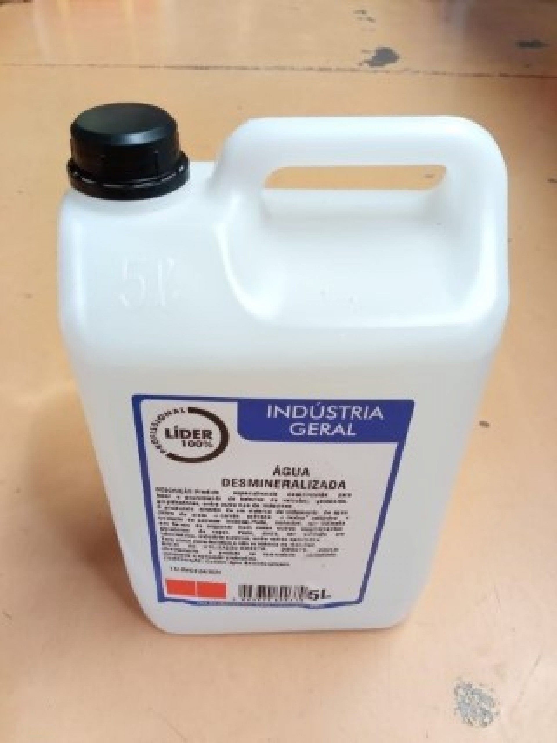 Agua destilada lider pro 5l